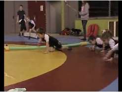 Video des actions effectuées par le club: plateau baby lutte, plateau B/C et wrestling training