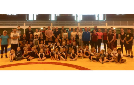 Rencontre Enfants / Parents Baby lutte